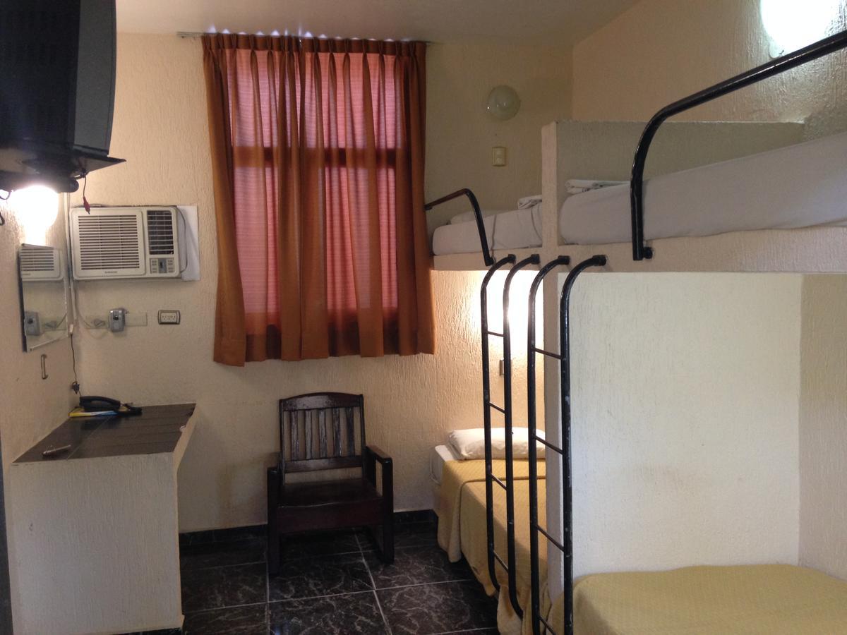 Moreno Hotel 2*